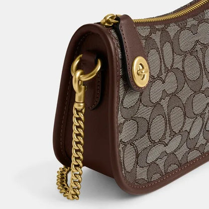 Coach Women's Swinger Bag 20 in Signature Jacquard